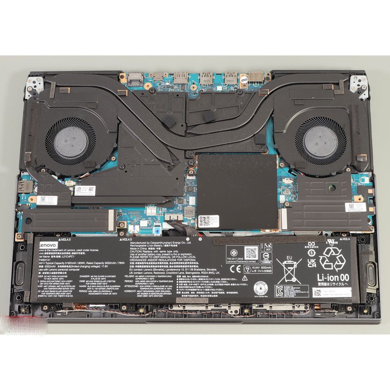 لپ تاپ 16 اینچی لنوو مدل Legion Pro 5 16IRX8 i7 16GB 1SSD RTX4060 