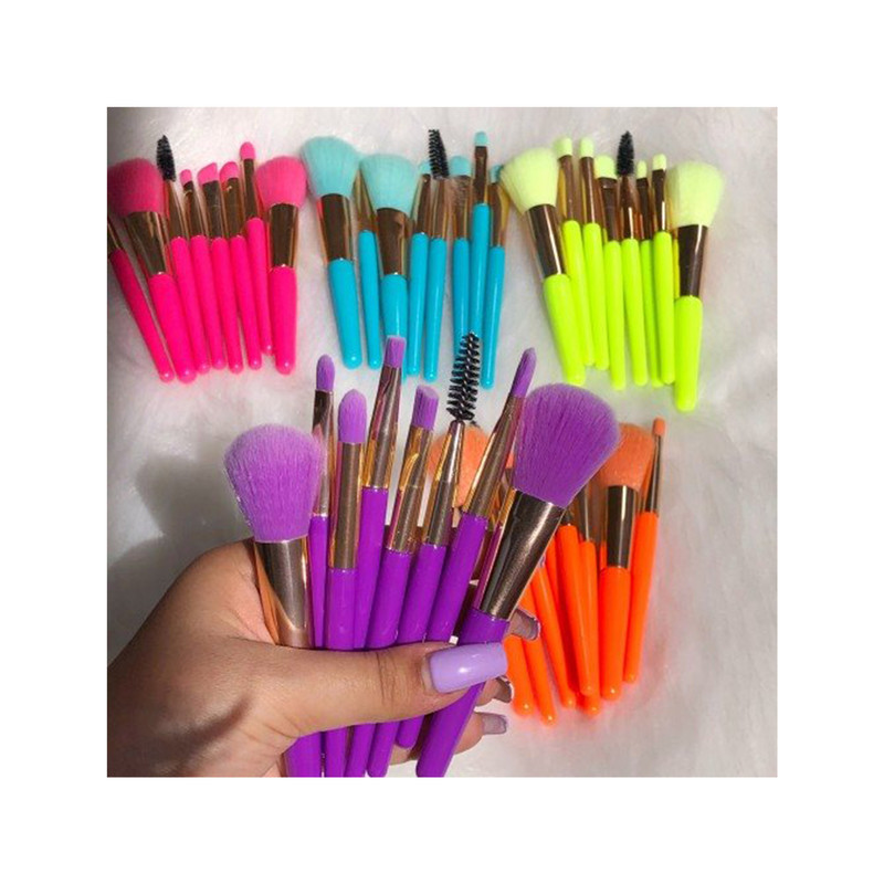 ست برس آرایشی مدل پاستیلی نئونی کد 450 مجموعه 8 عددی